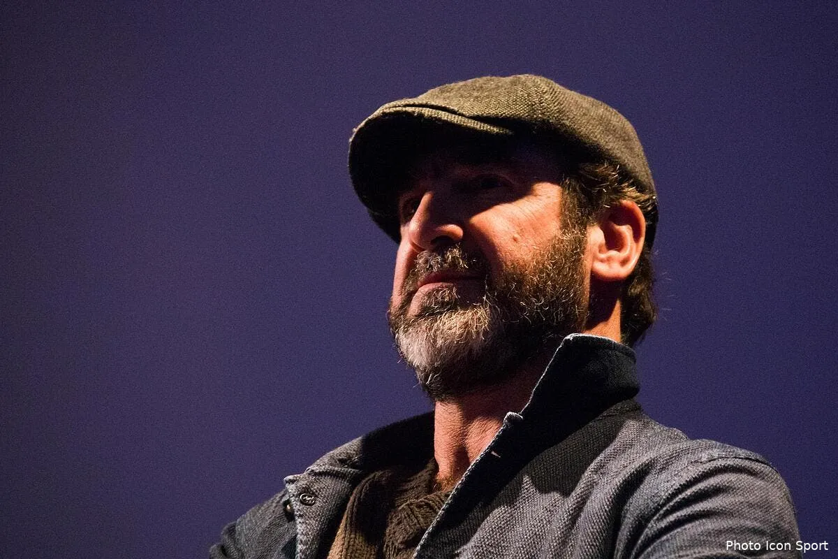 pour riolo eric cantona vient de prouver qu il etait bete iconsport vis 021115 08 04144092