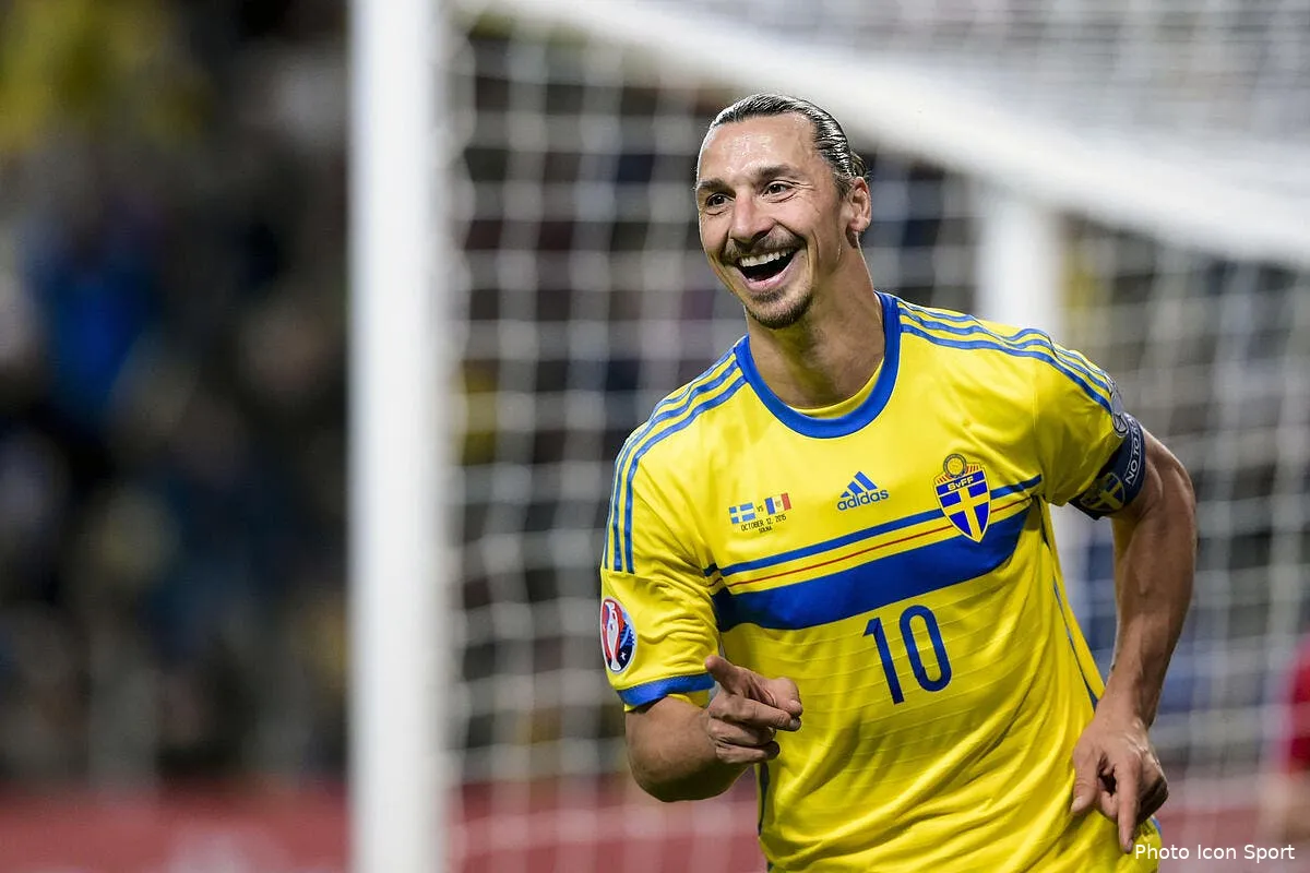 pour sa ferrari a 1 m ibrahimovic paye en cash zlatan 54130765