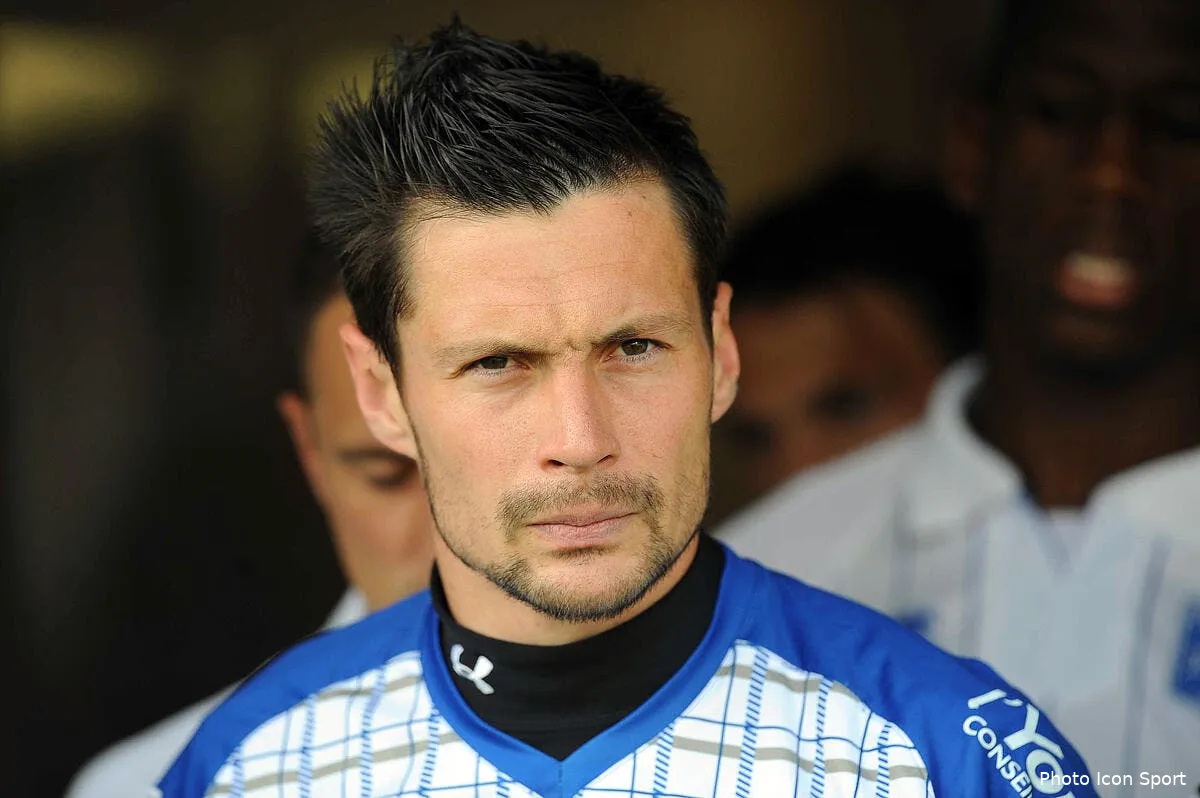 pour sorin et auxerre deux victoires et c est dans la poche iconsport per240411 04718886