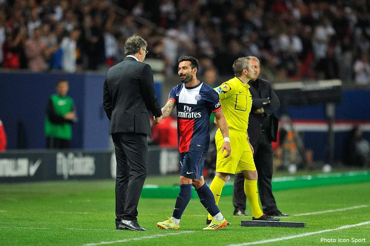 pousse vers la sortie au psg lavezzi aurait choisi son club lavezzi 588699
