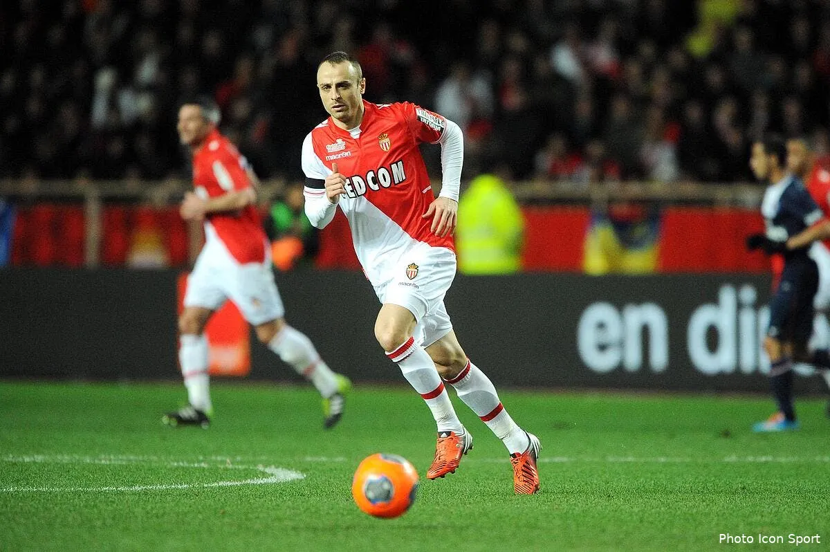 prolonger berbatov l asm y songe de plus en plus iconsport jpt 090214 05 2877447