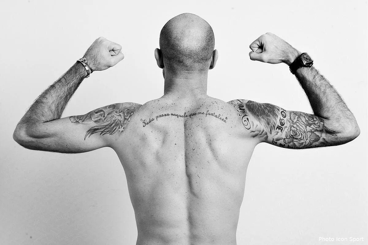 pronos01 episode 22 iconsport noe 151211 01 2431260