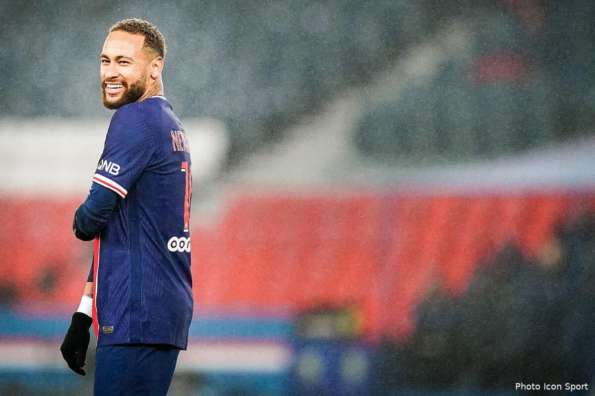 psg 40 000 euros les armes virtuelles neymar craque icon 750415 081 303299