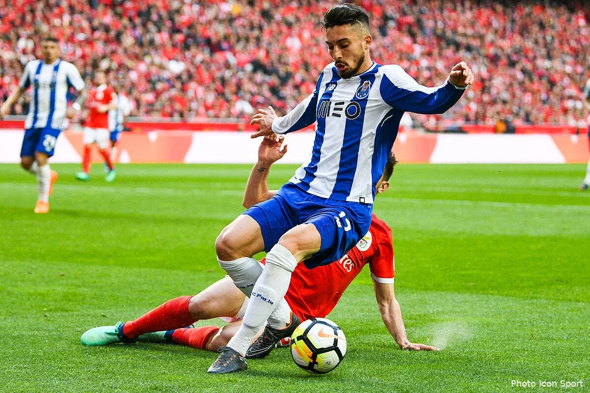 psg 40 me et c est dans la poche l arriere gauche est trouve iconsport icon glo 150418 08 49221891