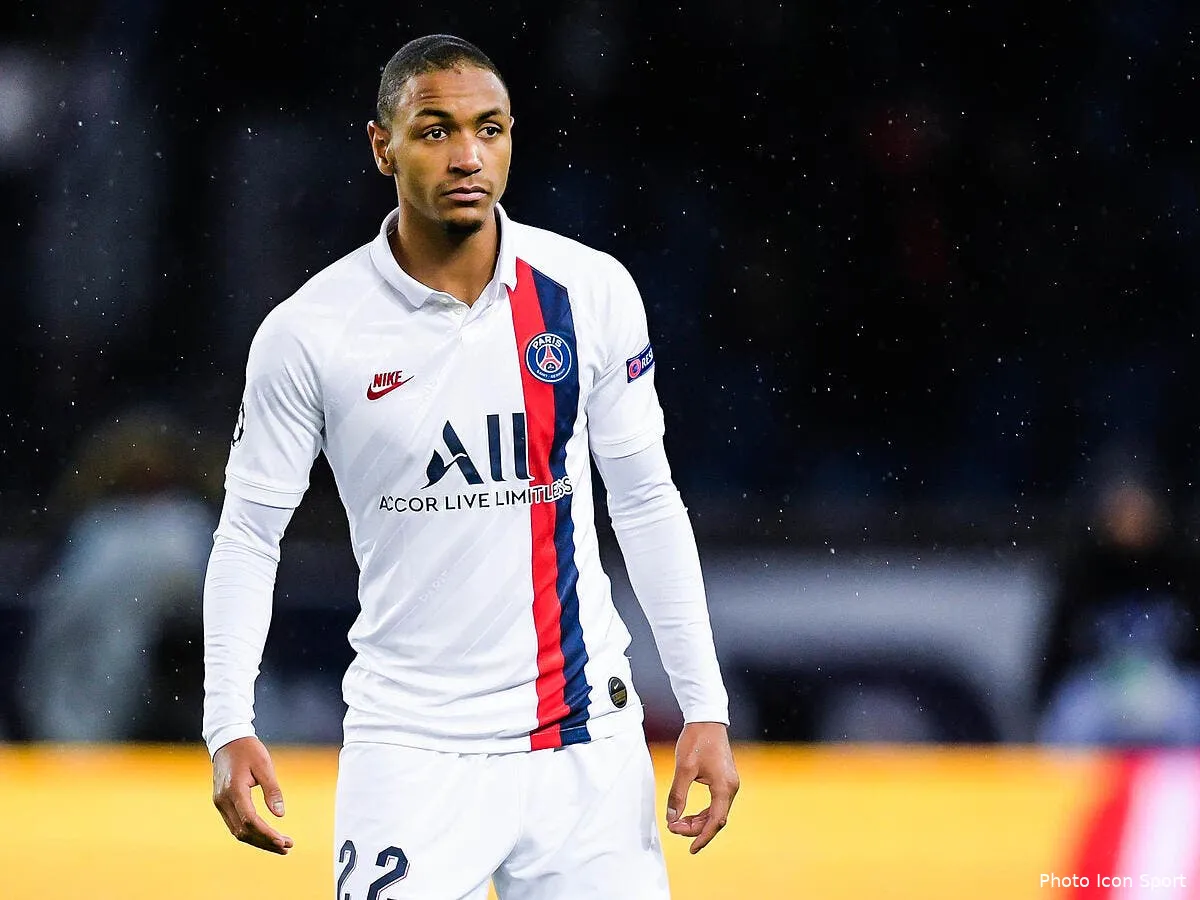 psg abdou diallo ecrit un livre tres original ca sort bientot icon 403290936283999