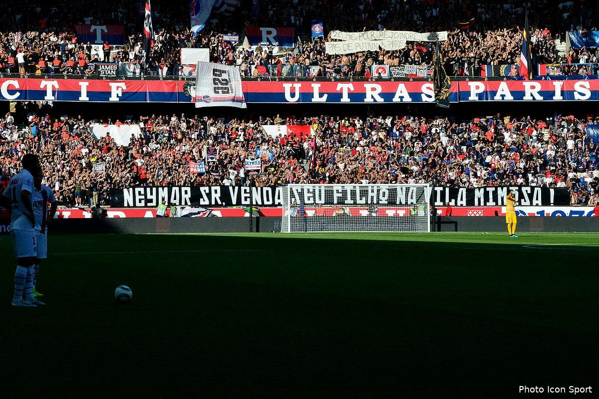psg al khelaifi a t il laisse passer les banderoles trash contre neymar sr icon winter 14092019101266264559