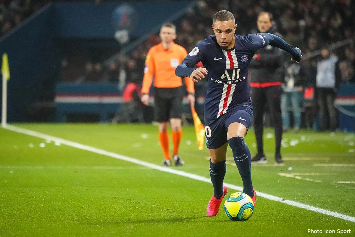 psg al khelaifi veut le prolonger kurzawa le scotche icon 200209p47292287463