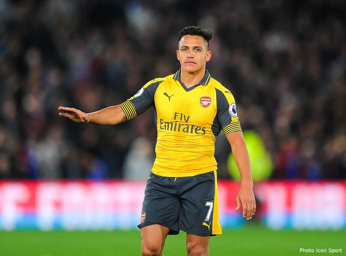 psg alexis sanchez au mercato paris a peur pour cavani iconsport vis 390743 93 01177434