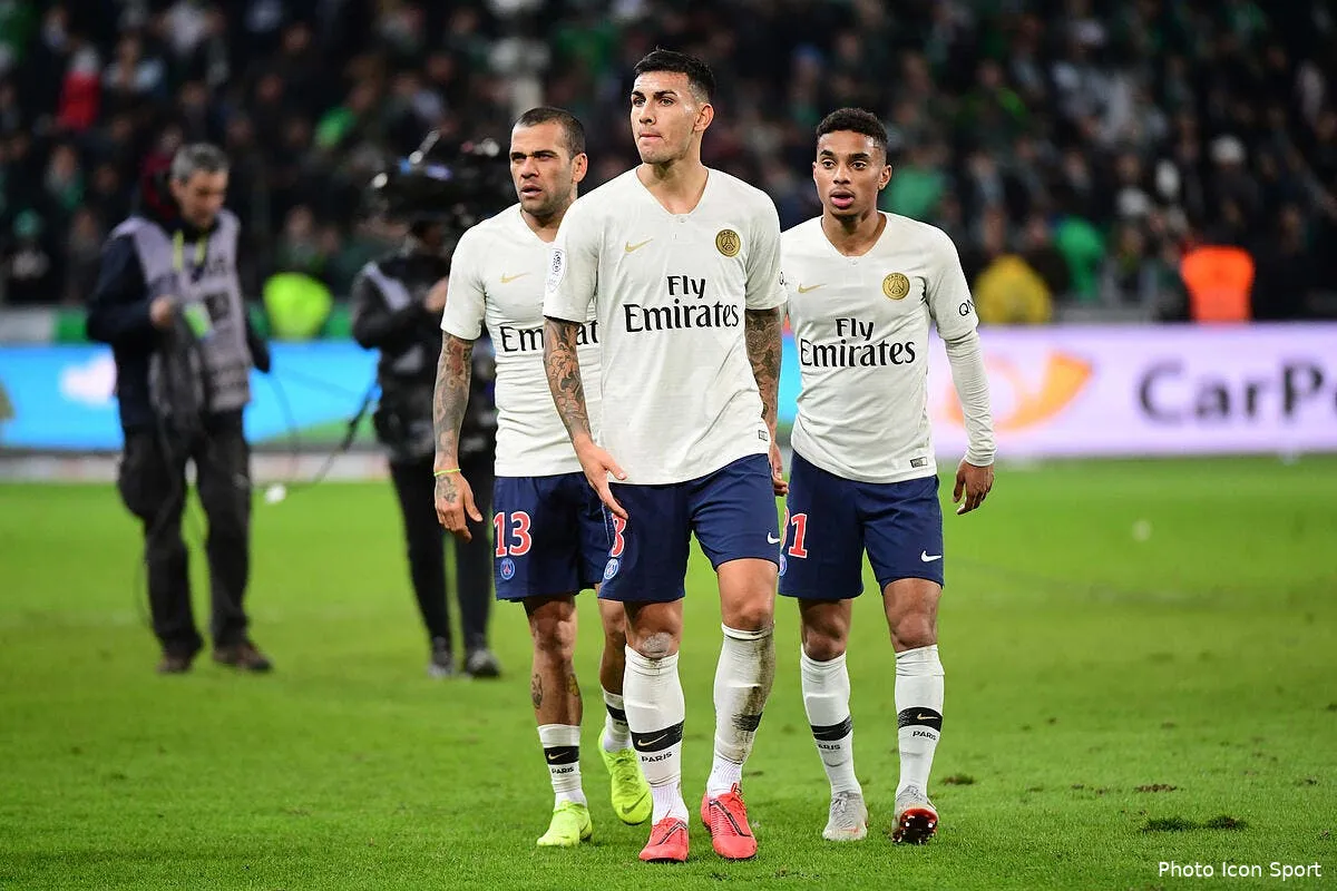 psg alves quitte paris neymar n est pas le seul a pleurer icon win 170219 01 81547256861