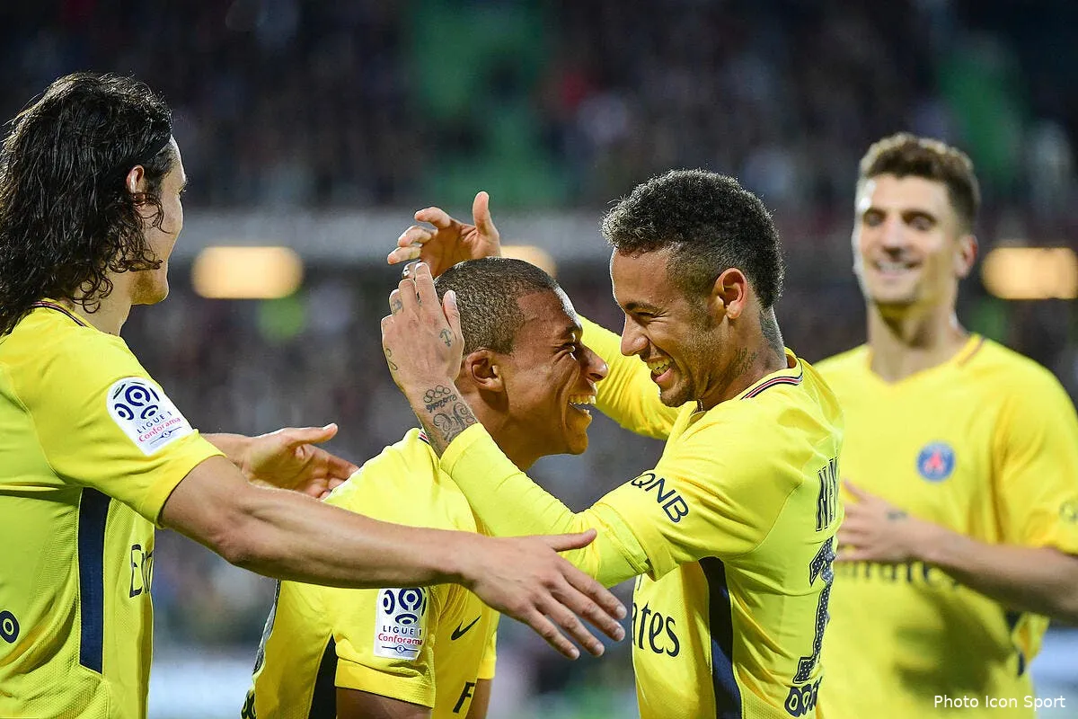 psg antonetti conseille a emery de vite lacher son 4 4 2 iconsport icon win 080917 01 17388192887