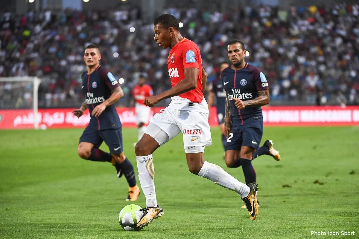 psg apres neymar le psg veut mbappe pour un mercato historique iconsport icon dib 290717 10 33188095