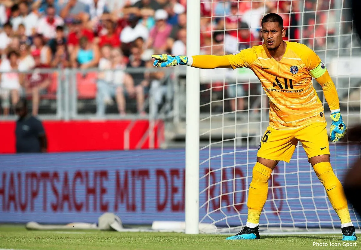 psg areola et trapp paris a deja tout faux icon fir 200719 93 18259835