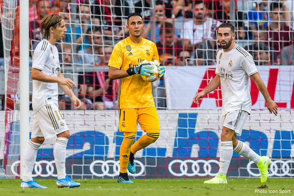 psg areola navas paris et le real madrid repoussent tout navas 2263015