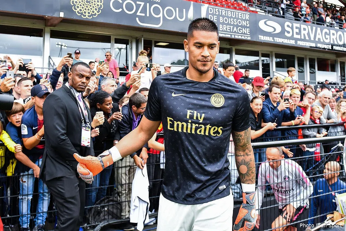 psg areola titulaire contre angers et nimes iconsport icon bap 180818 93 255228591