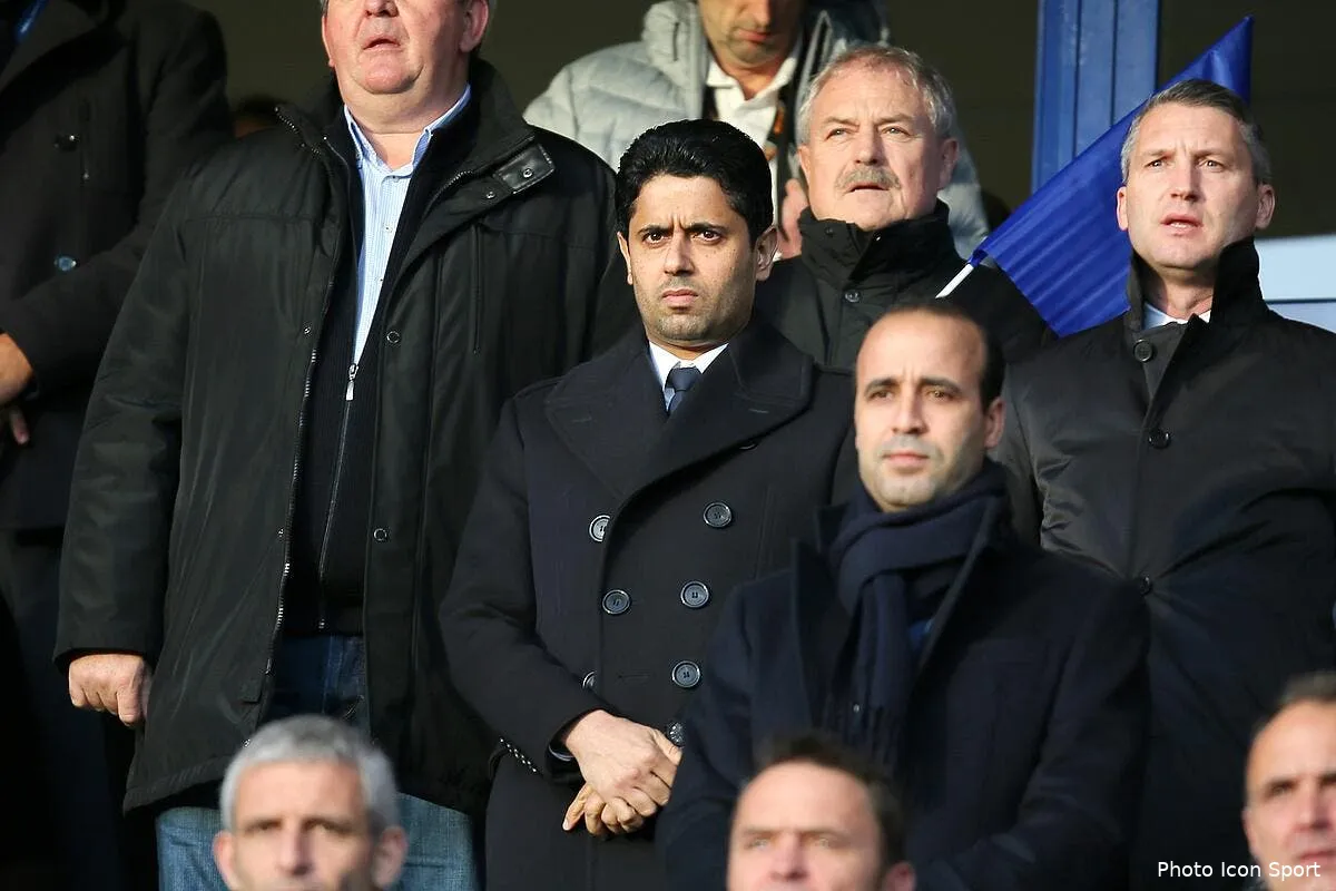 psg aurier prenait ses excuses a la rigolade al khelaifi n a pas aime iconsport vmi 211115 04 45134538