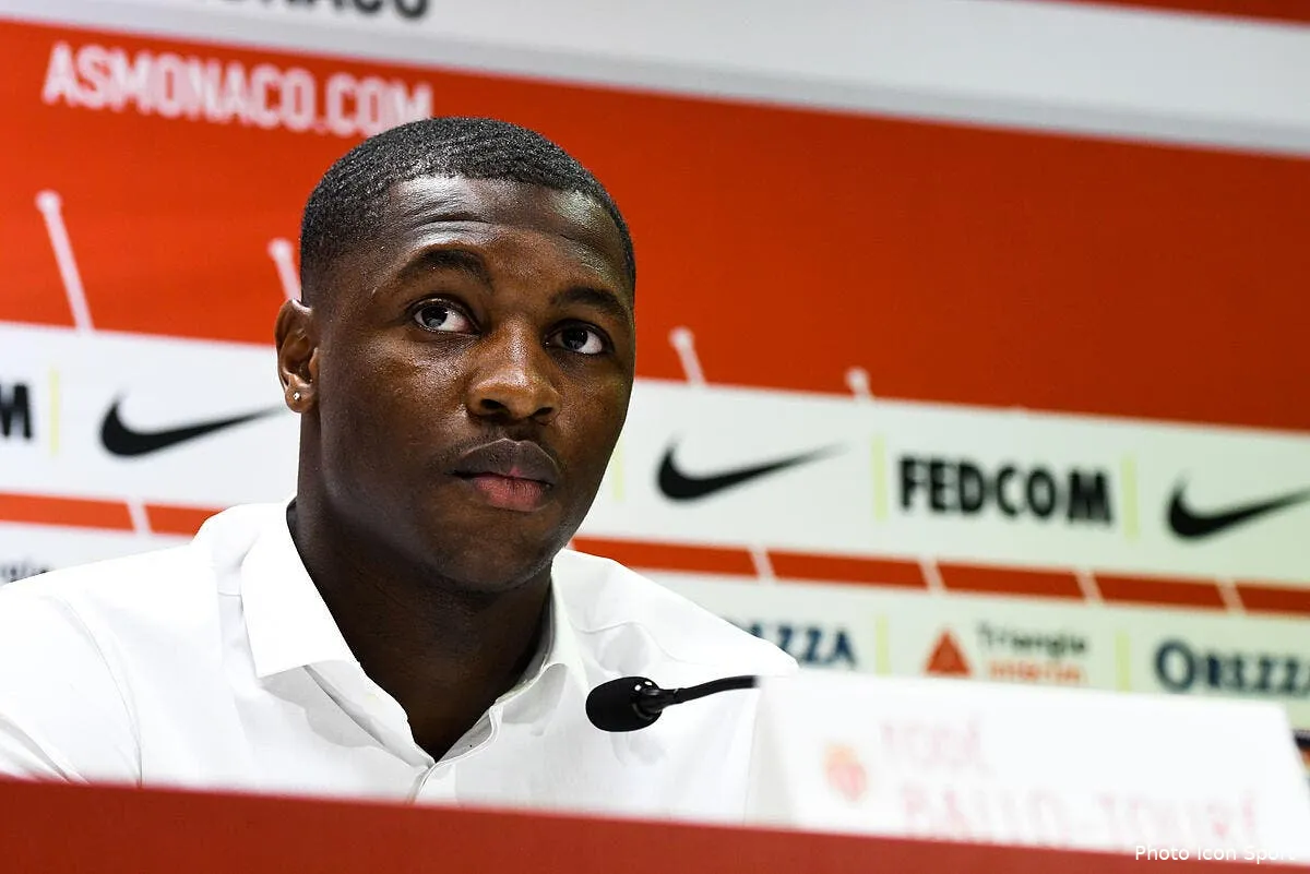 psg ballo toure a refuse l argent de paris les details tombent icon anp 160119 17 11246093