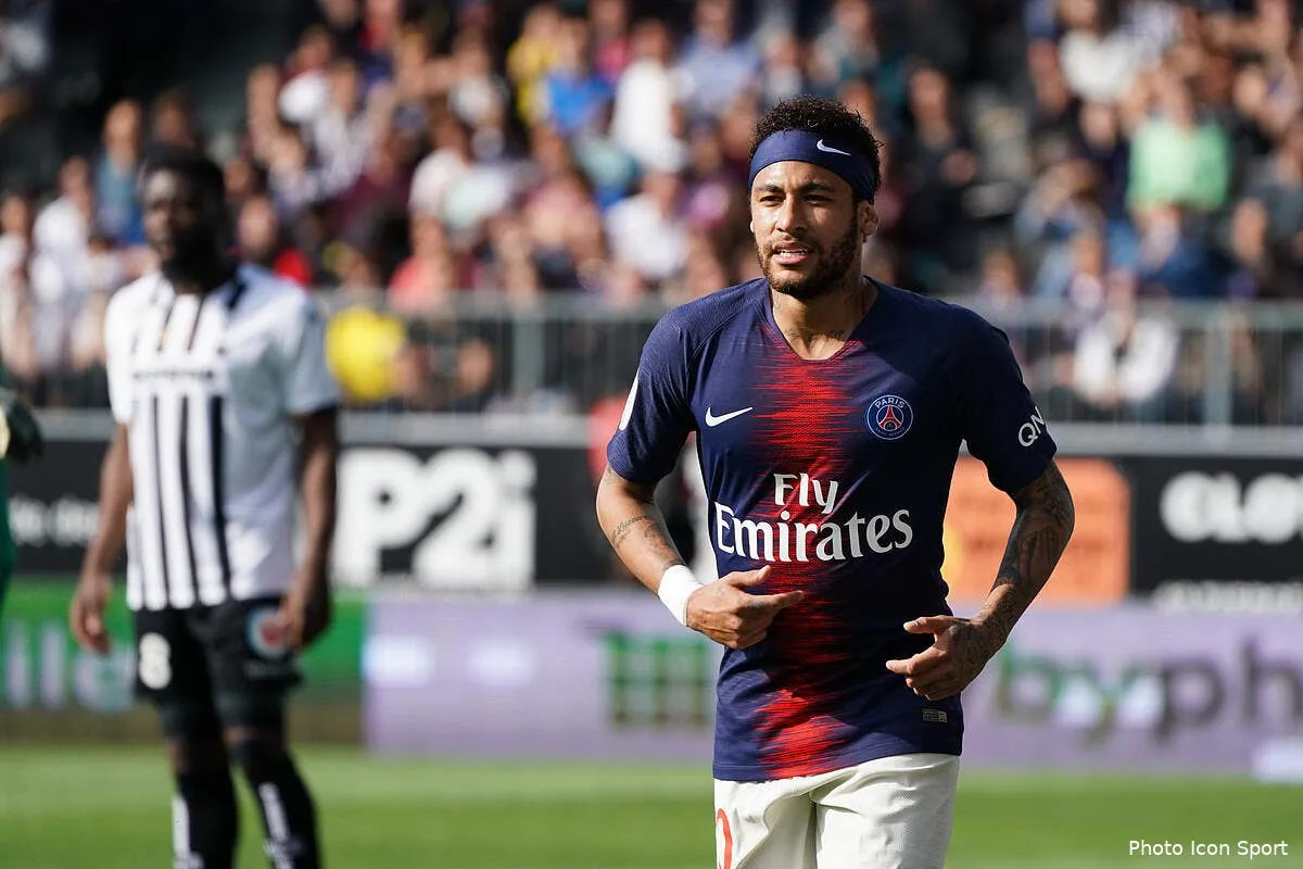 psg barcelone veut sauver le soldat neymar au mercato icon lem 110519 08 15255149
