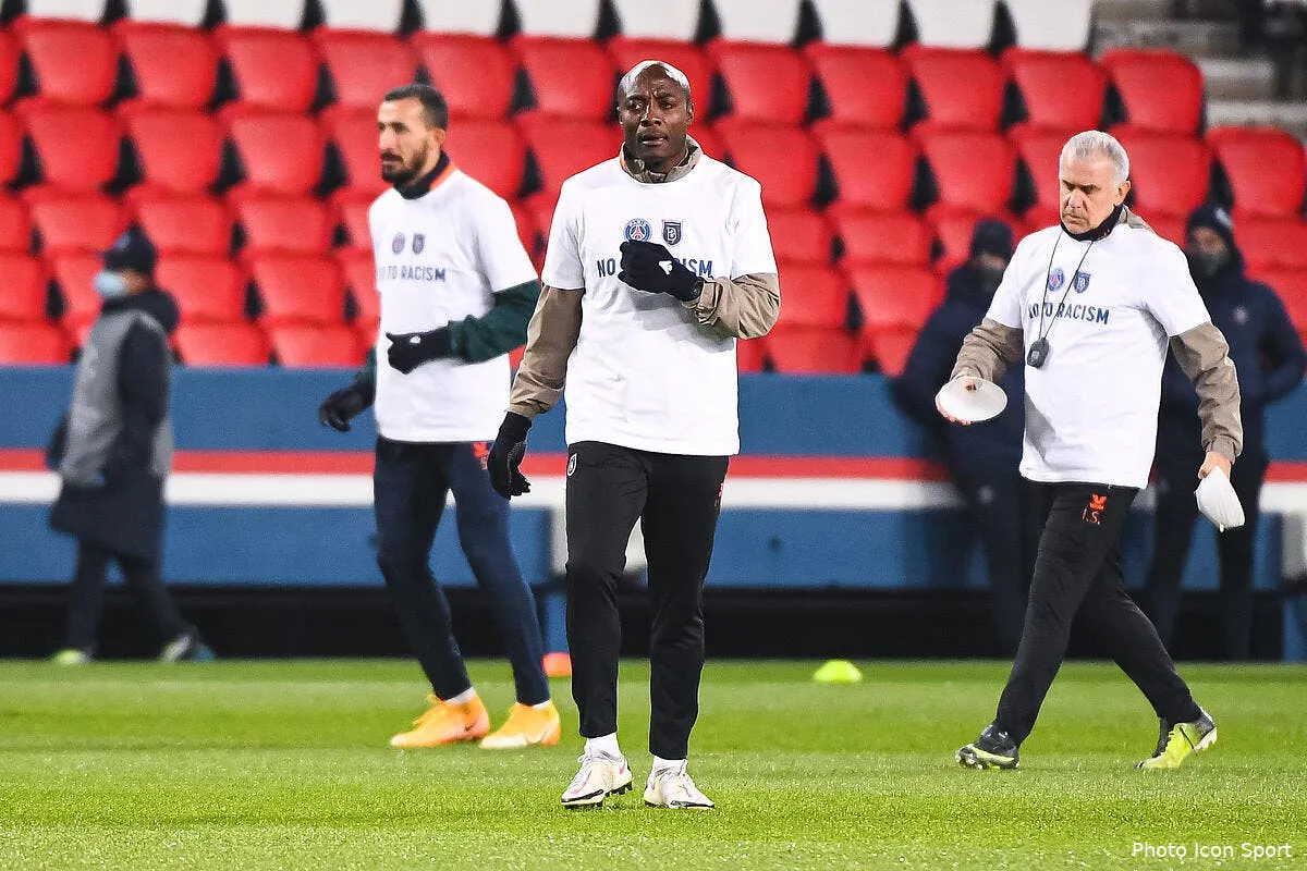 psg basaksehir la classe de neymar et mbappe webo est encore emu webo 301515