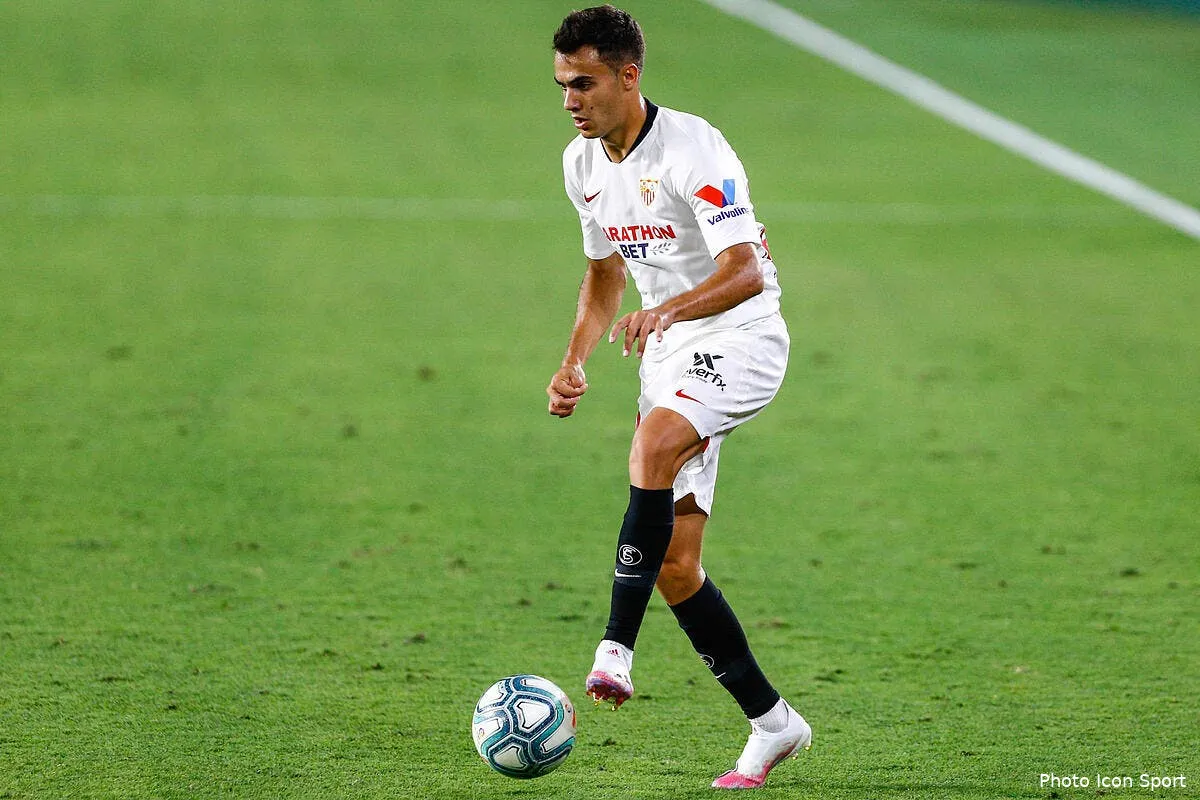 psg bernat fait des siennes al khelaifi reagit icon ap 200712 123290319