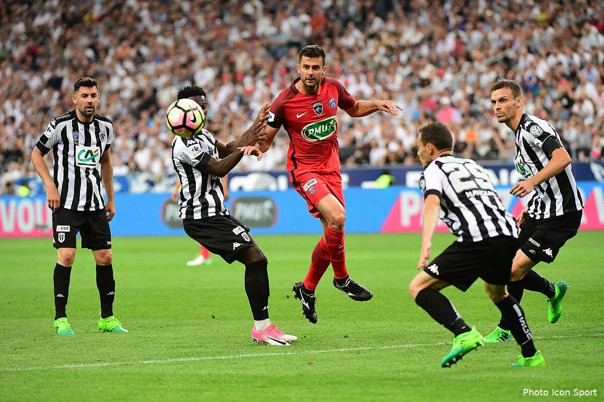 psg blase d attendre thiago motta menace d aller voir ailleurs iconsport win 270517 01 6724182401