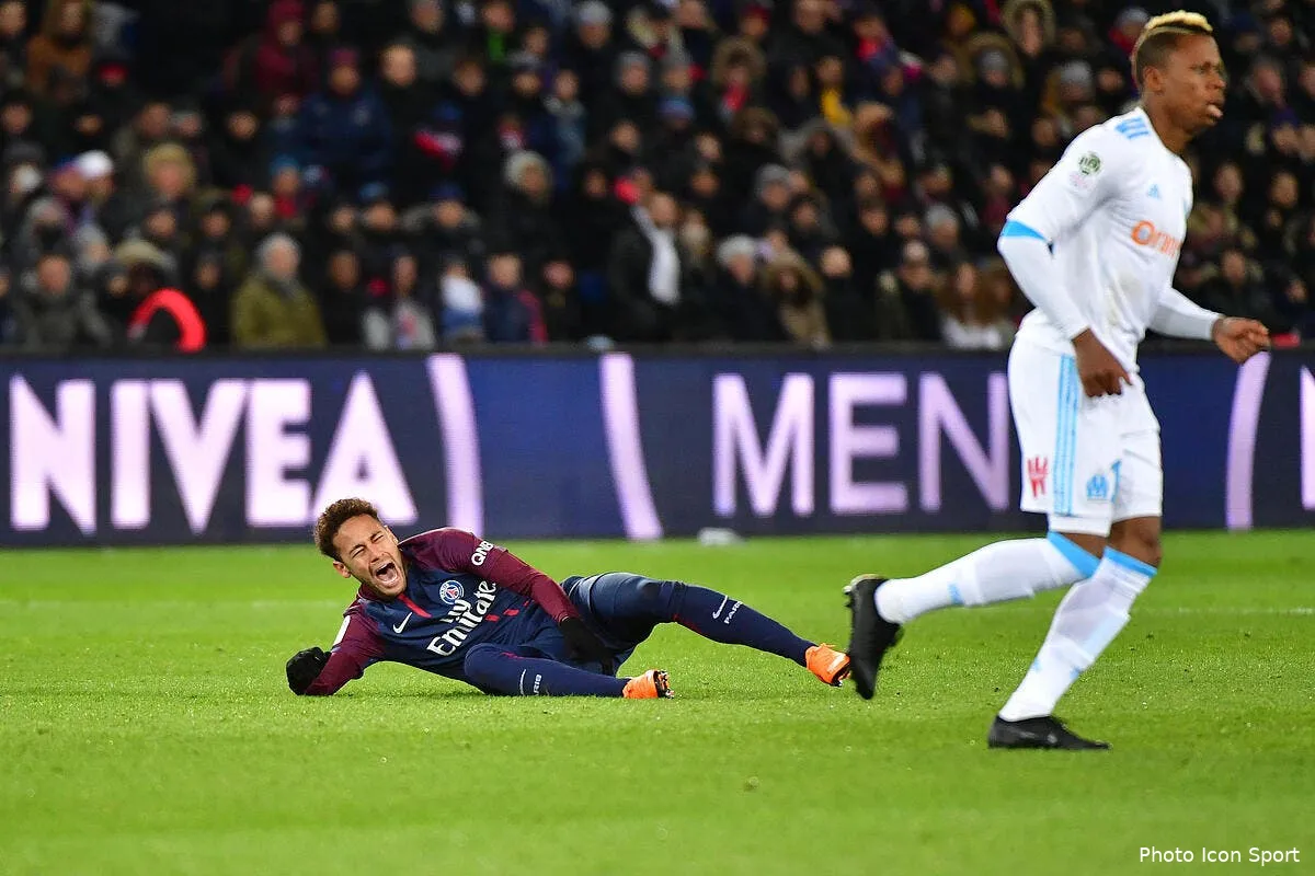 psg blessure de neymar paris en furie contre le doc bresilien iconsport icon win 250218 01 41324211661