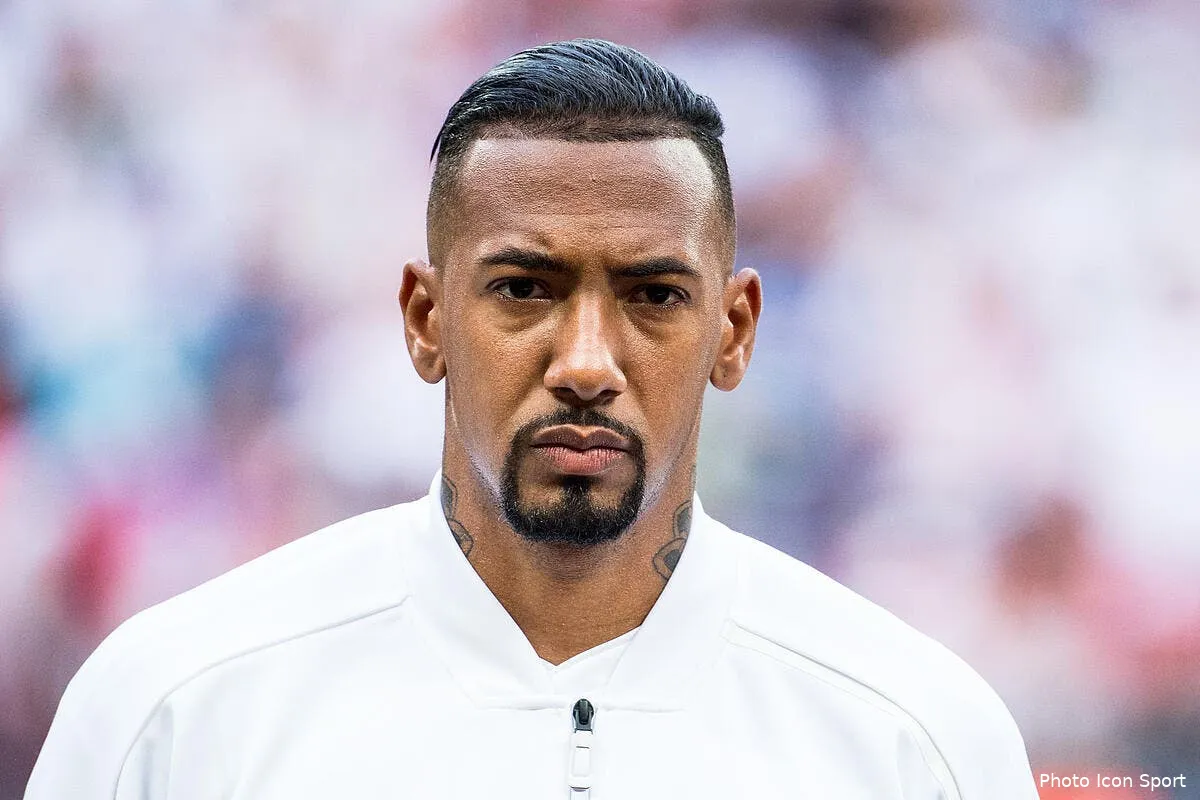 psg boateng au psg une legende valide a 100 icon bil 170618 80 18225701