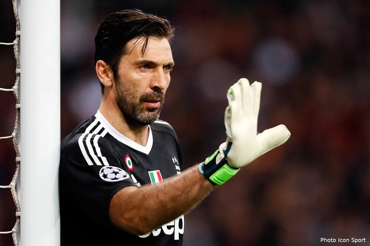 psg buffon demande une chose au psg avant de signer iconsport icon ora 110418 11 18219305