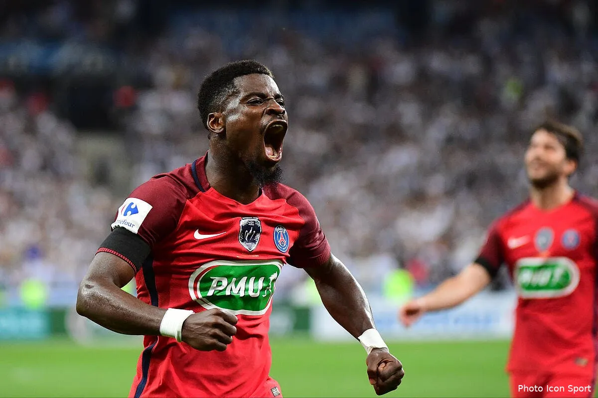 psg ca colle deja entre la juve et aurier au mercato iconsport win 270517 01 6746185361