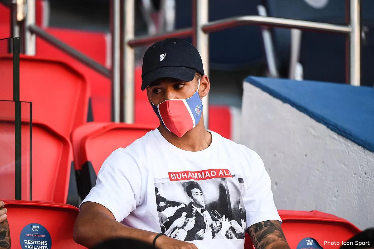 psg ca tourne au sketch kehrer blesse a l oreille icon dib 050820 12 19291051