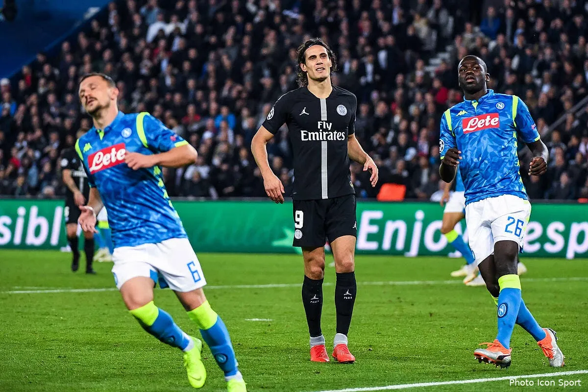 psg cavani a naples au mercato c est non pour une raison tres simple icon bap 241018 93 107235303