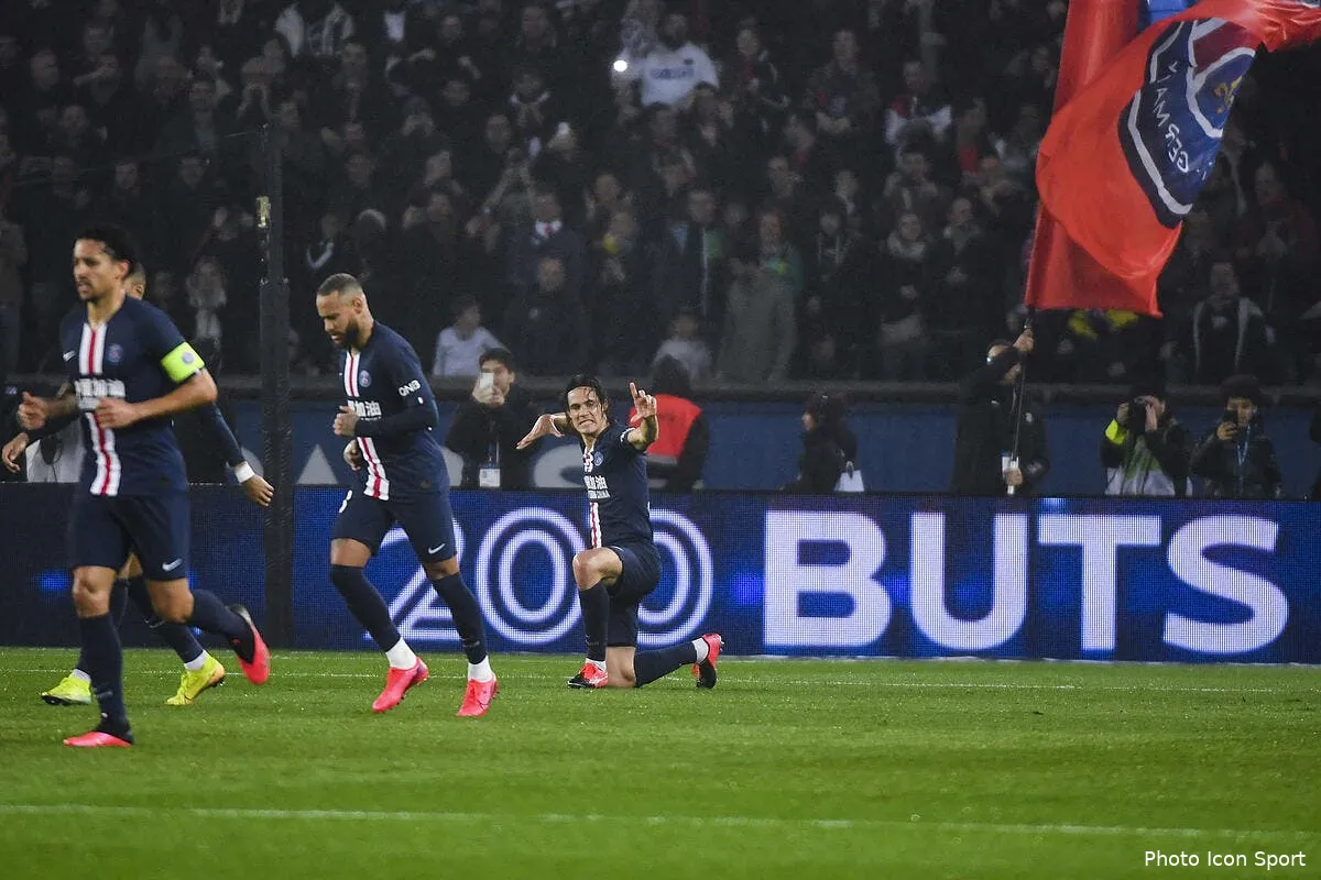 psg cavani est un mytho ca craque dans le vestiaire icon alc 230220 45 43287531