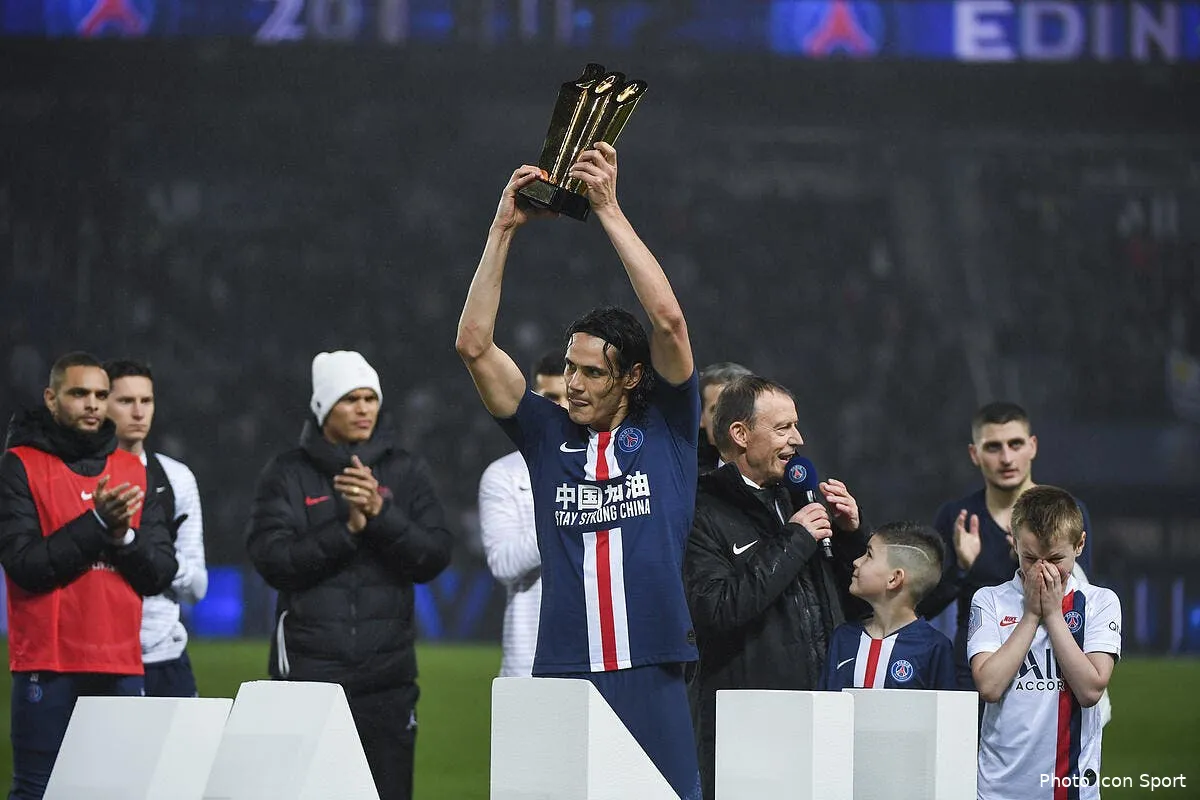 psg cavani fait halluciner la juventus icon alc 230220 45 69293945