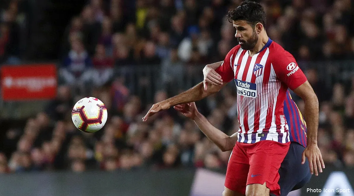 psg cavani implique dans un echange xxl encore plus surprenant icon mar 060419 45 71251483