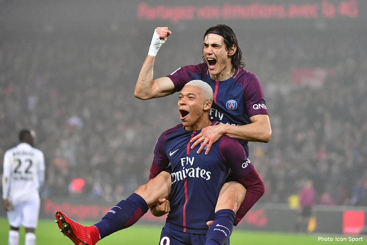 psg cavani pour oublier cristiano ronaldo le real y pense fort icon win 201217 01 33623225725