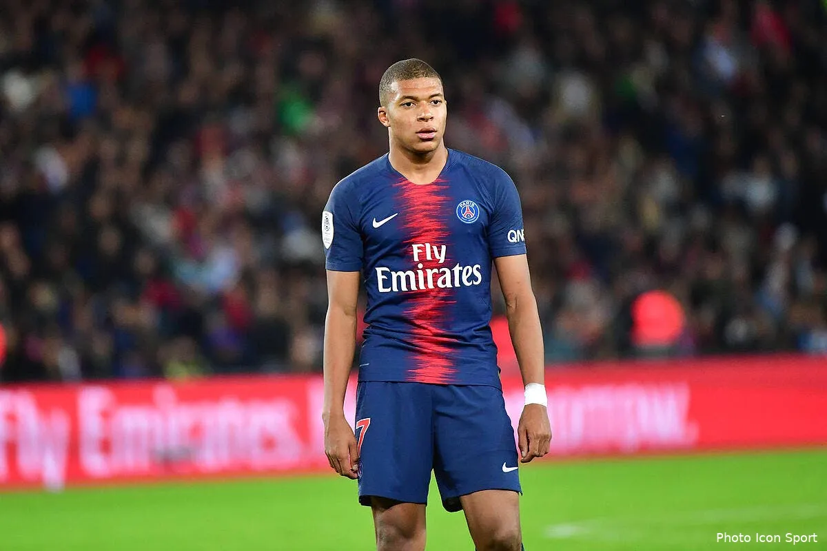 psg ce futur adversaire pretend avoir la parade contre mbappe iconsport icon win 071018 01 65480233603