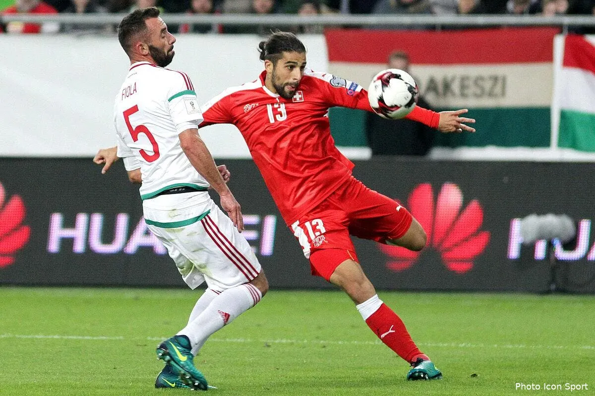 psg ce lateral gauche a 25 me patrick kluivert le veut iconsport gep 071016 05 17167470