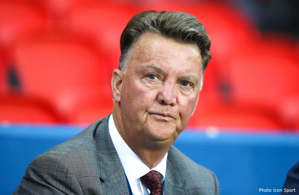 psg ce manager au cv 4 etoiles se declare candidat icon fir 270917 01 01213335