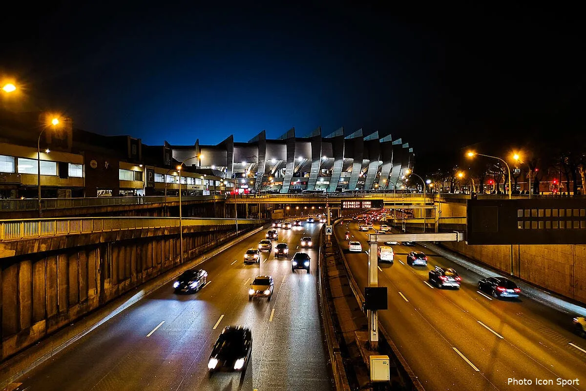 psg cet enfant du parc des princes vomit le naming icon fid 200219 78 27246439