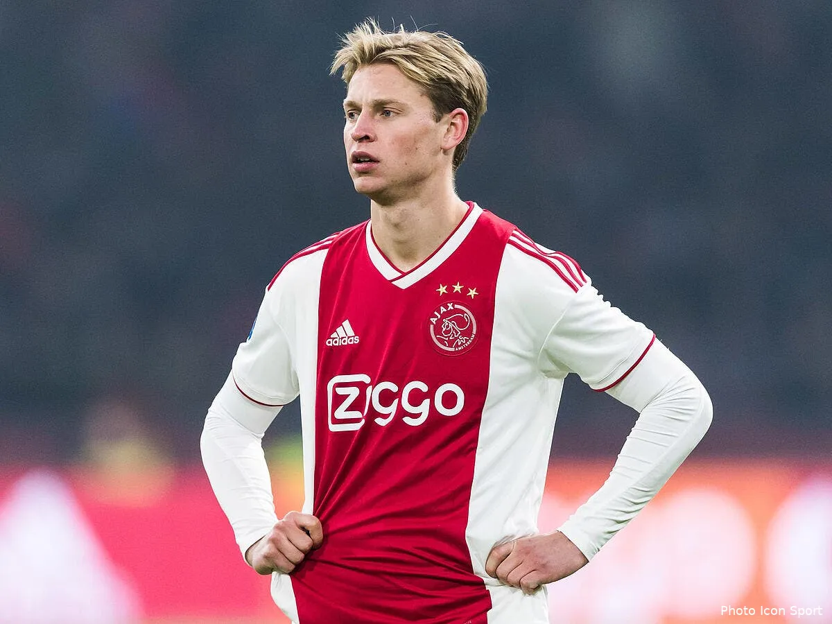 psg cheque en blanc et 7 appels paris a craque pour de jong au mercato icon 13435117244893