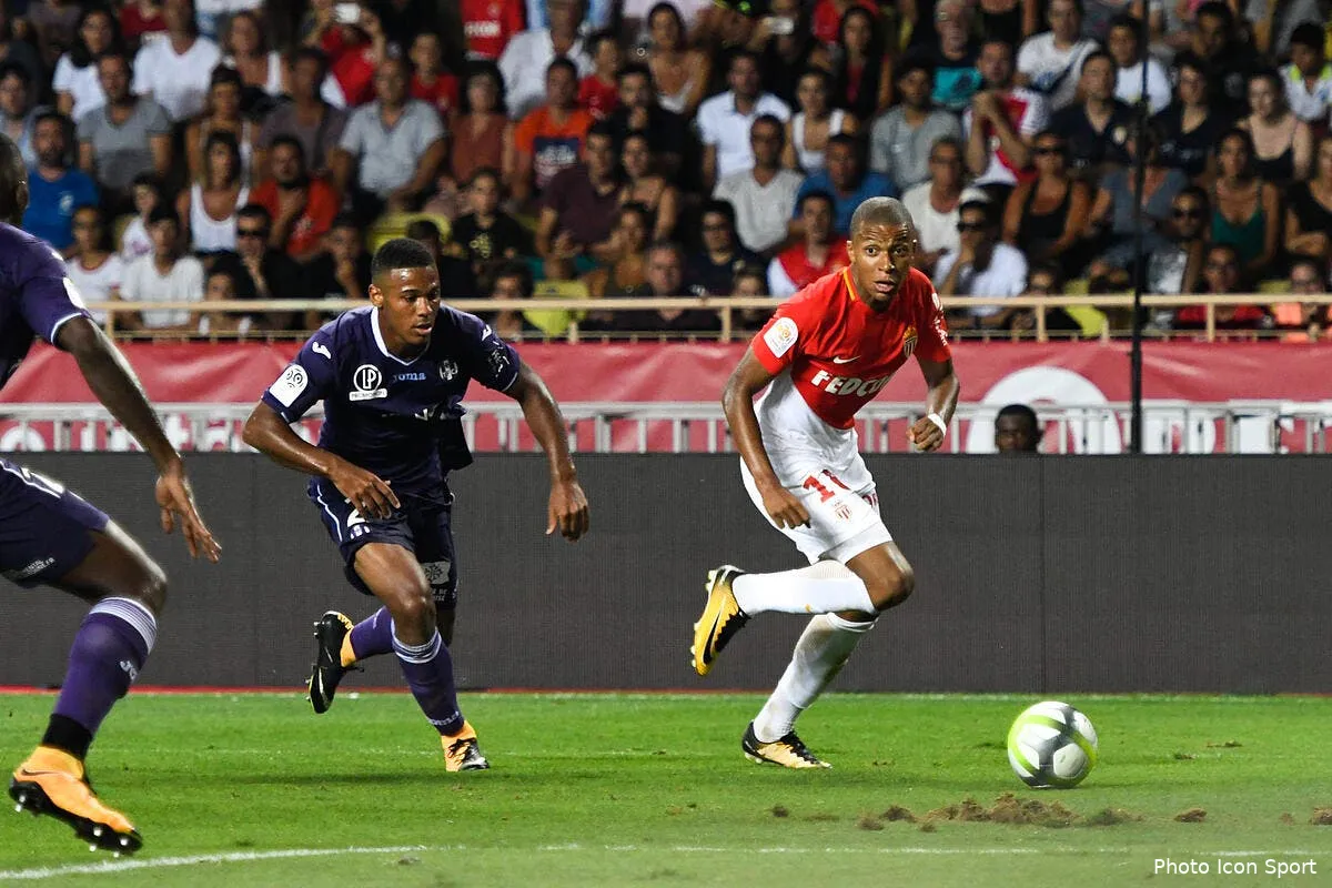 psg comment le psg compte s y prendre pour recruter mbappe iconsport icon zua 040817 08 17188803