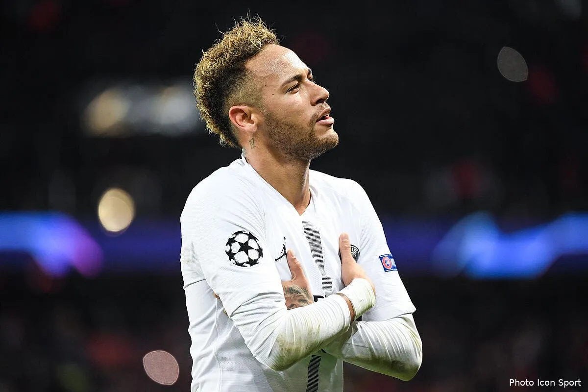 psg comment manchester united a laisse neymar signer a paris iconsport icon dib 281118 10 21237833