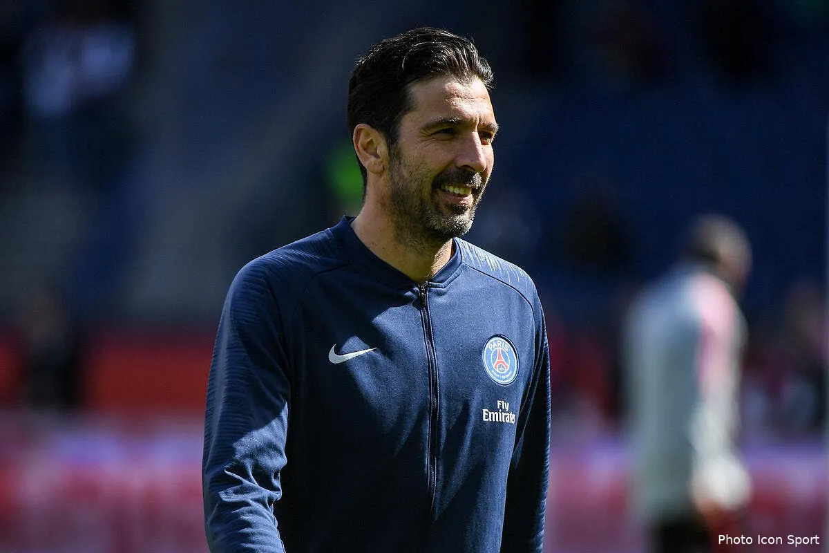 psg coup de theatre buffon jusqu en 2021 a paris icon dib 040519 14 76253343