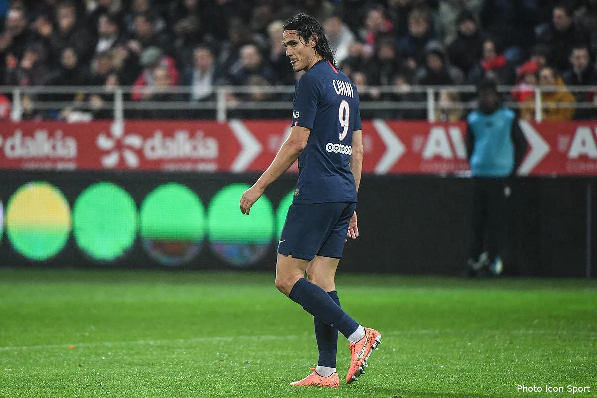 psg coup de theatre cavani refuse de jouer la c1 avec paris cavani 80287399