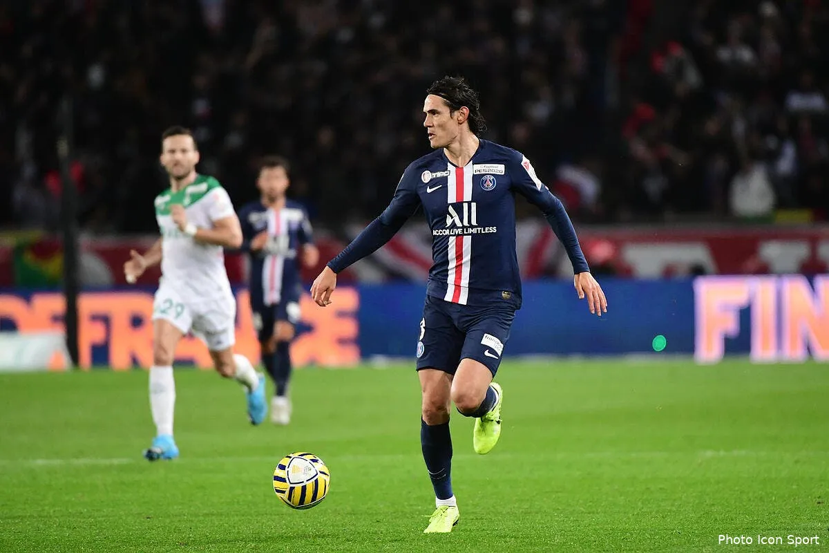 psg coup de tonnerre pour cavani une offre xxl se prepare icon winter 08012020113328274909