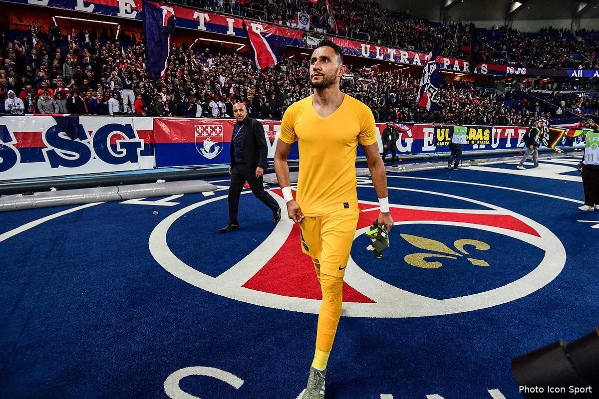 psg de siantago bernabeu au parc navas a hallucine navas 4278125