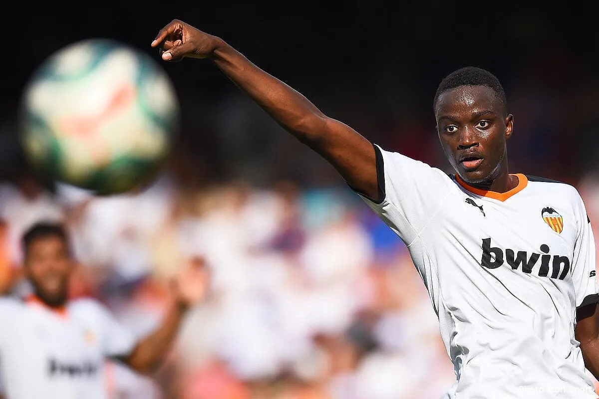 psg diakhaby c est 40 me leonardo s etouffe icon la 19004 098295629