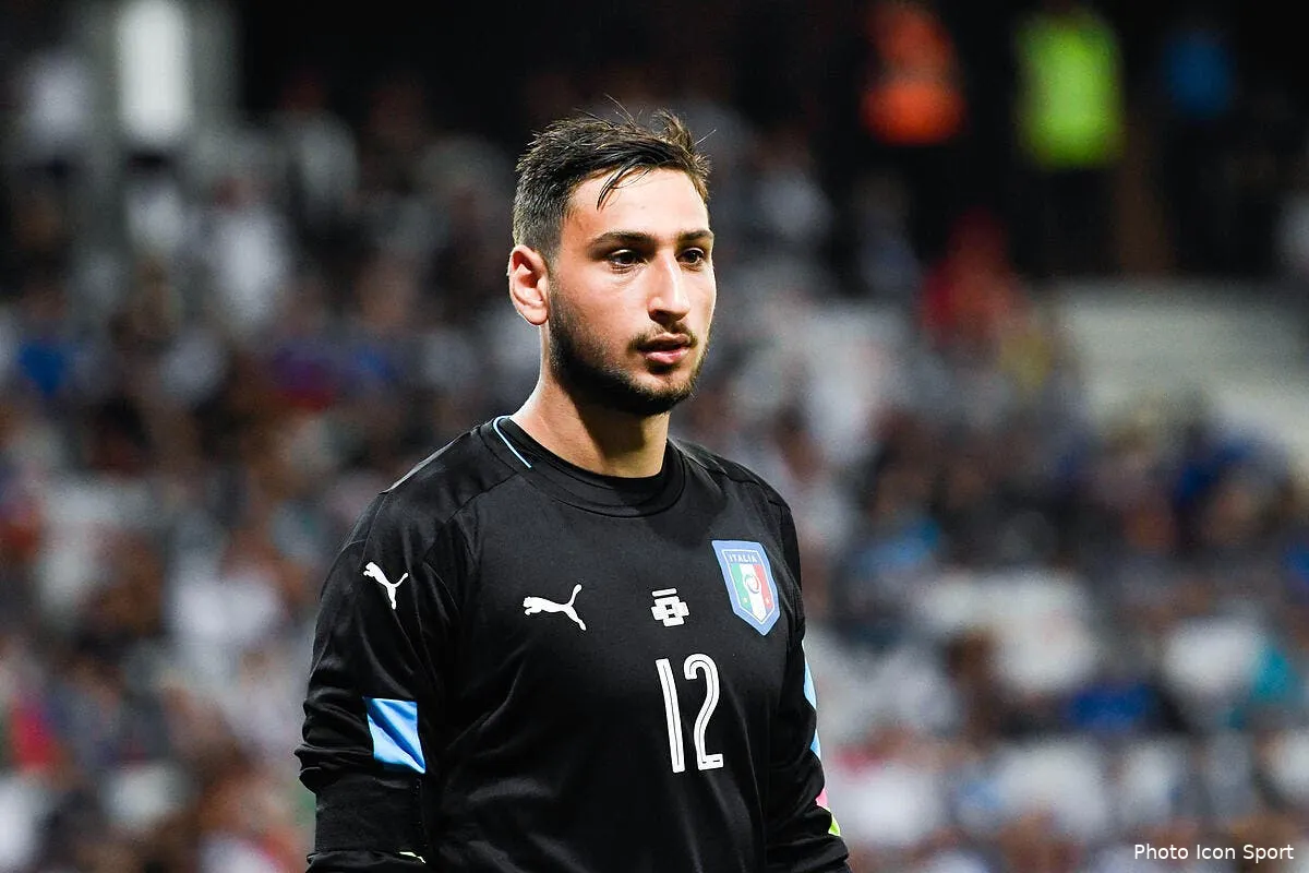 psg donnarumma est trop cher meme pour le psg iconsport icon anp 070617 93 12183681