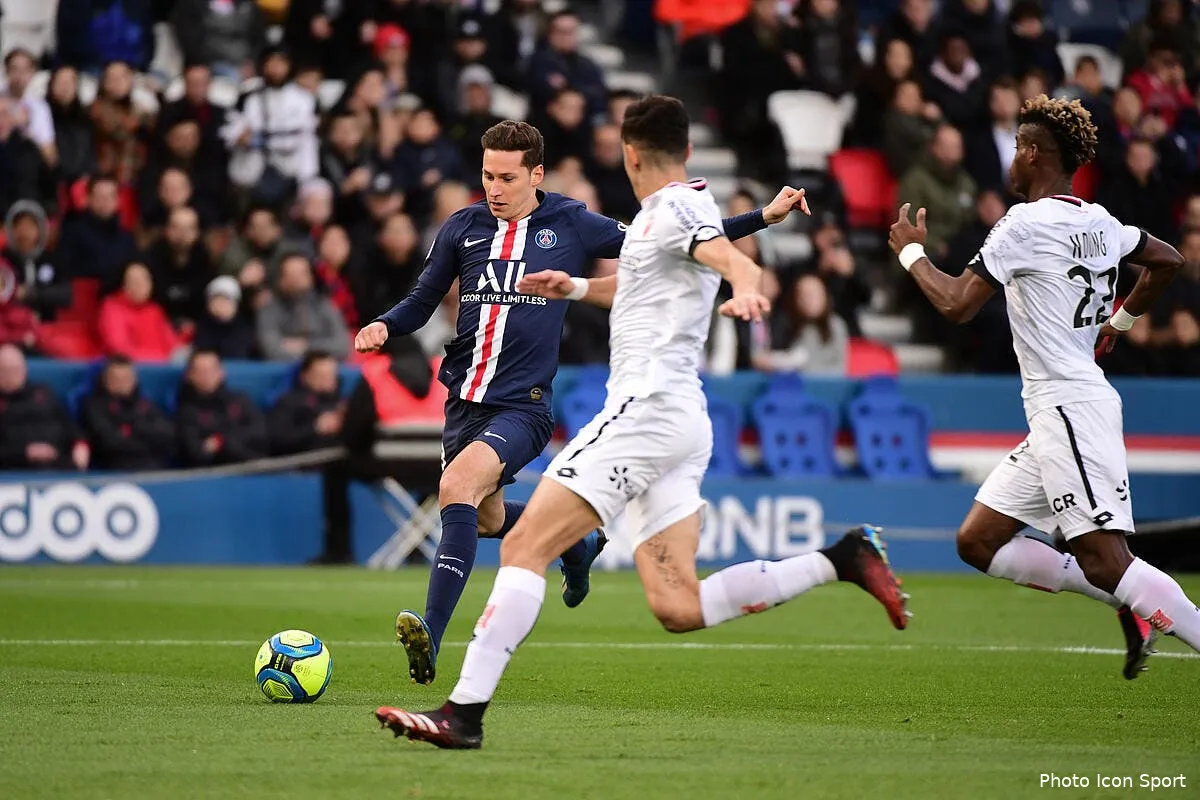 psg draxler refuse de lacher son salaire xxl a paris icon winter 29022020121616288675