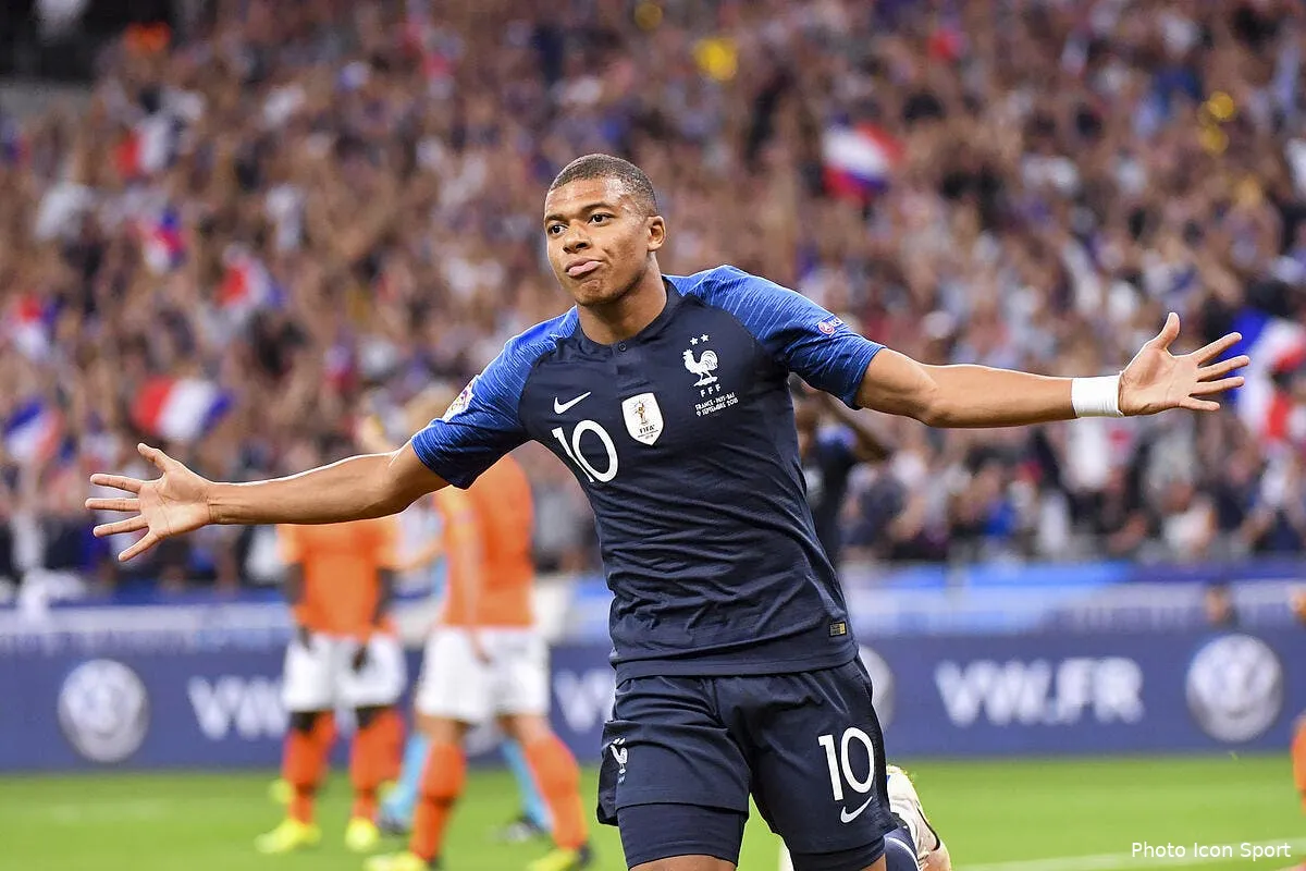 psg dugarry voit mbappe comme pele maradona cristiano ronaldo et messi iconsport icon alc 090918 45 130230207