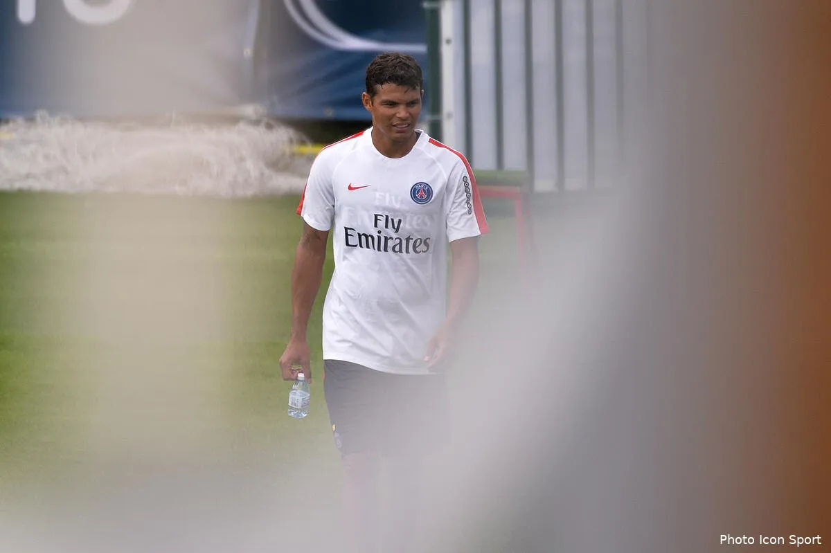 psg emery a ete sans pitie avec le reve de thiago silva iconsport dib 050716 100 02150018